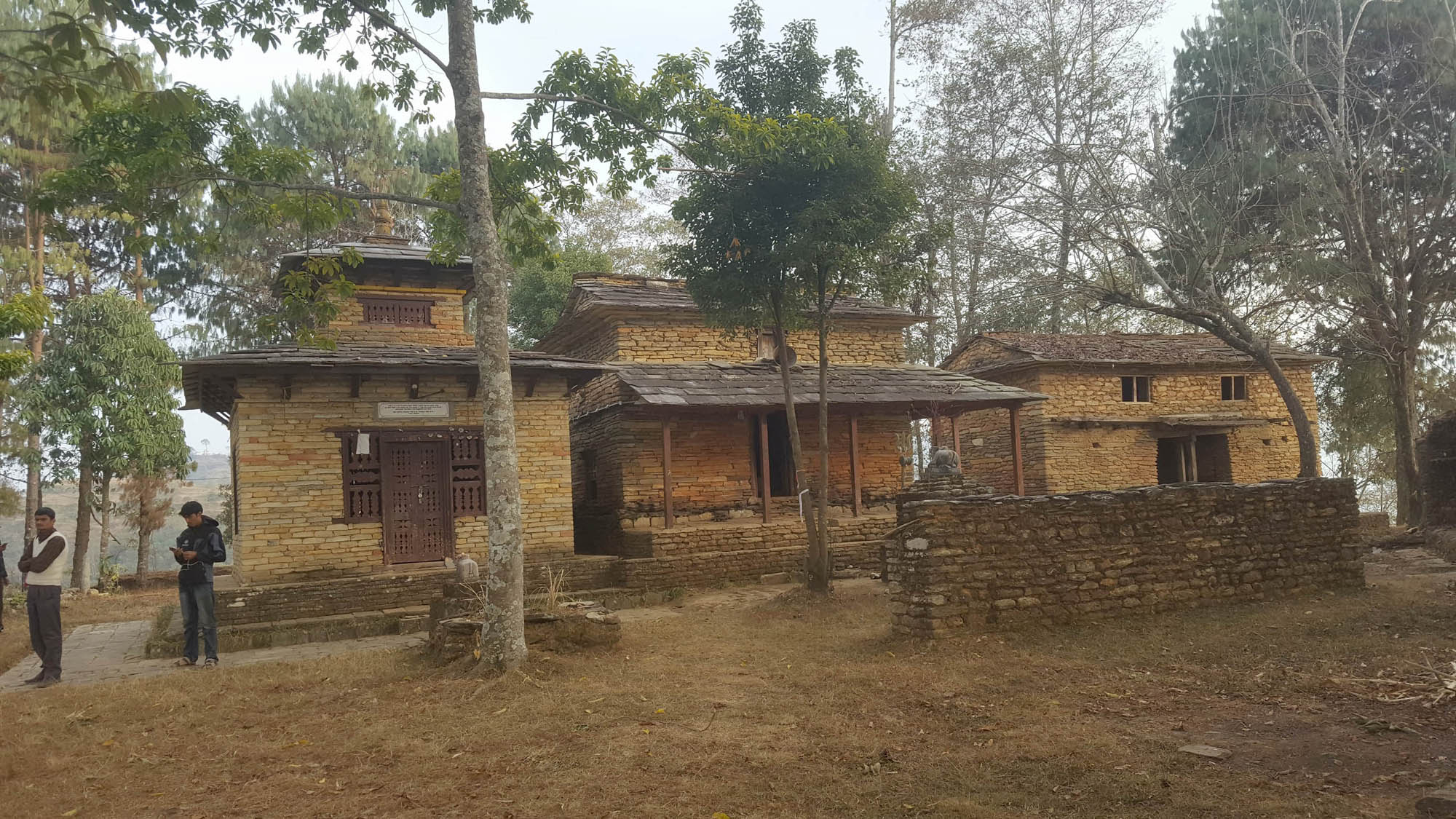 संरक्षणको पर्खाइमा बाटुलेचौर